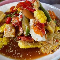 ตำไทยข้าวโพดไข่เค็ม
