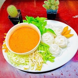 ขนมจีนน้ำยากะทิปลาช่อน
