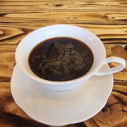 อเมกาโน่ร้อน