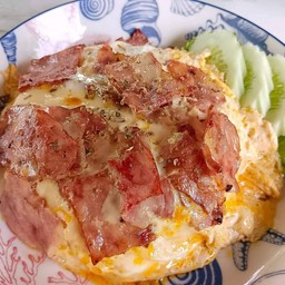 ข้าวไข่ข้นเบค่อน