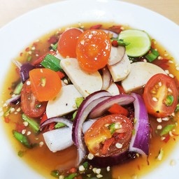 ยำไก่ยอไข่แดง