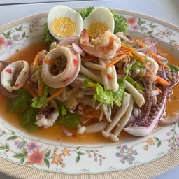 ยำเห็ดทรงเครื่อง