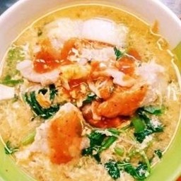 สุกี้น้ำไก่ (ร้านราดหน้าปลาฉัตร)