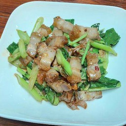 Stir Fried Kale With Crispy Pork