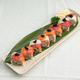 TRIPLE ROLLS / โรลล์ปลาสามสี