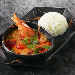 ต้มยำกุ้งแม่น้ำ+ข้าวสวย