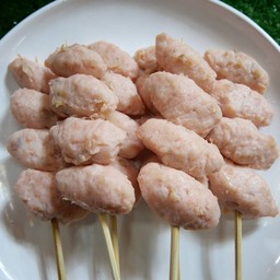 ลูกชิ้นหมูเด้ง