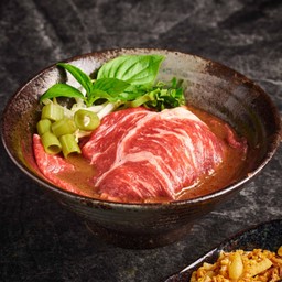 ก๋วยเตี๋ยววากิวริบอาย เส้นหมี่