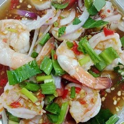 ยำกุ้งลวก