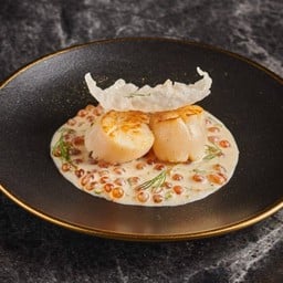 หอยเชลล์ครีมคาเวียร์