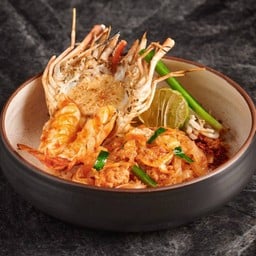 ผัดไทยกุ้งแม่น้ำ