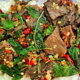 ข้าวกะเพราเนื้อเปื่อย