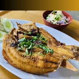 ปลาทอดน้ำปลา