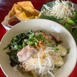 เส้นหมี่หมู แห้ง