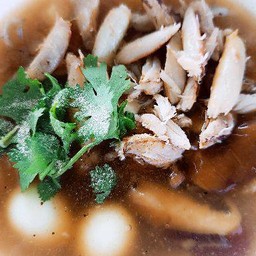 กระเพาะปลาน้ำแดงปู