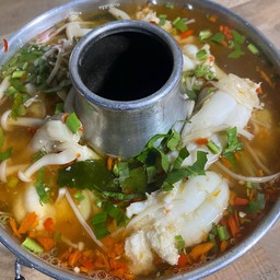 ต้มยำไข่หมึก