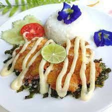 ไก่ทอดซอสมะนาวพร้อมข้าวสวย