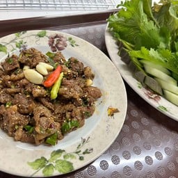 ก้อยเสือ