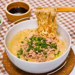โจ๊กมาม่า หมูสับรวน  (ขายดี)