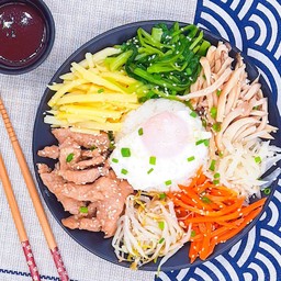 BIM บิบิมบับหมูลีน (ข้าวยำเกาหลี)