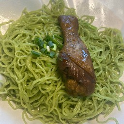 บะหมี่หยกน่องไก่