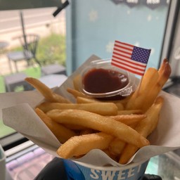 เฟรนซ์ฟรายคลุกเกลือ