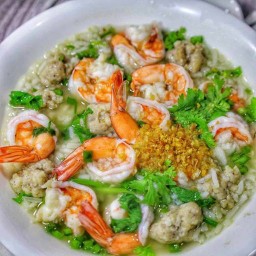 ข้าวต้มกุ้งหมูสับ