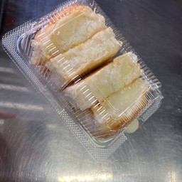 ขนมปังเนยนม