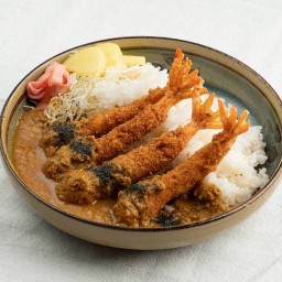 SHRIMPS KATSU CURRY RICE / ข้าวแกงกะหรี่กุ้งทอด