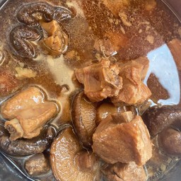 ก๋วยเตี๋ยวรสเด็ดกระทุ่มแบน rosdednoodle