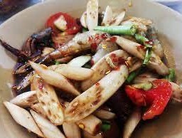 ตำไหลบัวปูปลาร้า