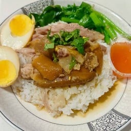 Ka-Moo (ขาหมู ฮองเฮา) สูตรอาม่า