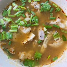 ต้มขมเครื่องในเนื้อ