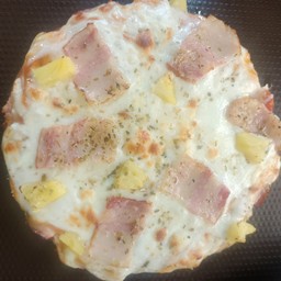 พิซซ่า หน้าเบคอน (M)