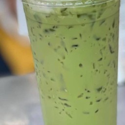 ชาเขียว (ร้านเตยชากาแฟอัมพวา)