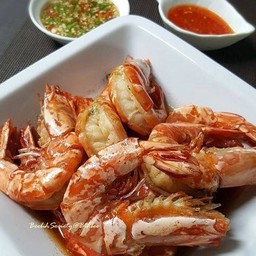 กุ้งอบเกลือ