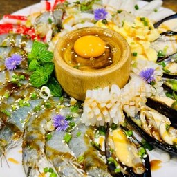 ชุดอ่าวไทย ทะเลจุ่ม รวมทะเล ,ผักสด,วุ้นเส้น,ไข่,เตาจุ่ม หม้อดิน เตาถ่านไม้ธรรมชาติ