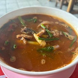 แกงปลากระป๋องใส่วุ้นเส้น(ปลาร้า)