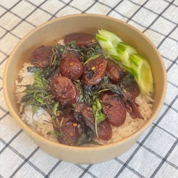 ข้าวกะเพราพริกแห้งกุนเชียง