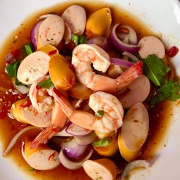 ยำไส้กรอกกุ้ง