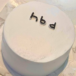 hbd cake 0.5 pound