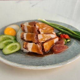 ข้าวหมูแดง