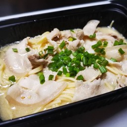 ฮากาตะนากาฮามะ ราเมนซุปกระดูกหมู