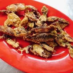 ปลาหมึกเค็มทอด