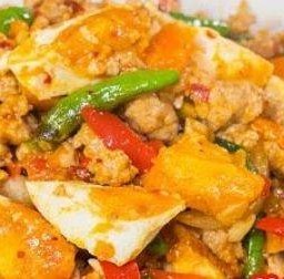 หมูสับผัดไข่เค็ม (กับข้าว)