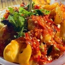 ผลไม้แช่เย็น สด & ดอง By เจ้ากันต์.   ( หน้าปตท.เขากลาย)