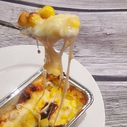 ข้าวโพดหวานอบชีส