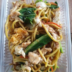 โซบะ ใส่ไข่  ไก่