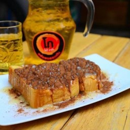 ขนมปังปิ้ง นม-ไมโล