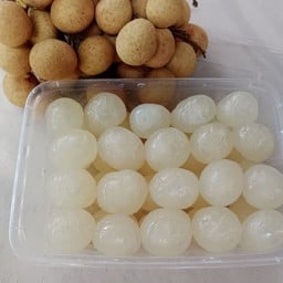 ผลไม้ปอกพร้อมทาน